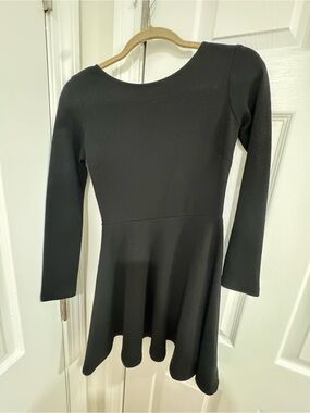 Design Lab Lord & Taylor Black Long-Sleeve Fit-and-Flare Dress